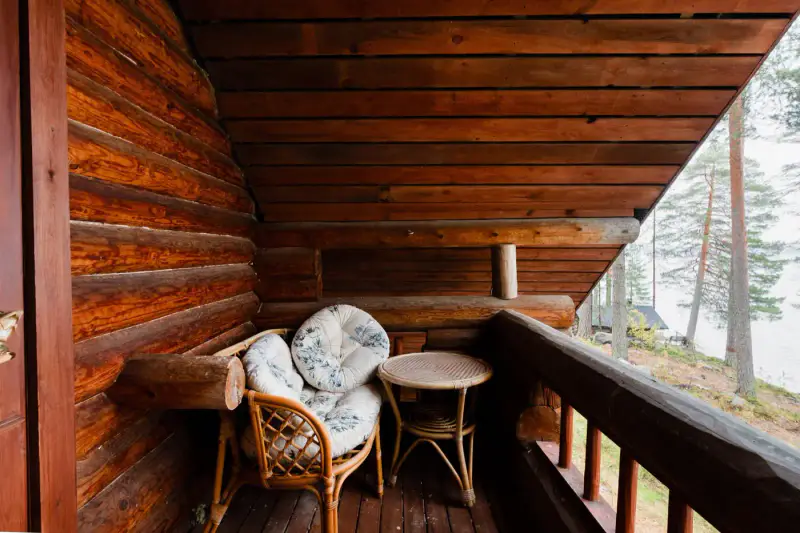 Hirsimökki ~66 m² (2000) + rantasauna 25 m², 1,115 ha et rive dure sur le Keitele — Liimattala / Äänekoski — 12