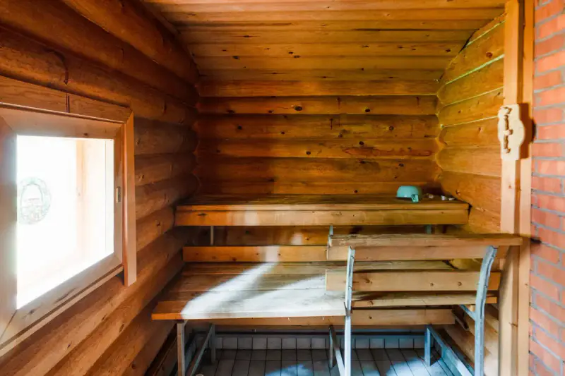 Hirsimökki ~66 m² (2000) + rantasauna 25 m², 1,115 ha et rive dure sur le Keitele — Liimattala / Äänekoski — 14