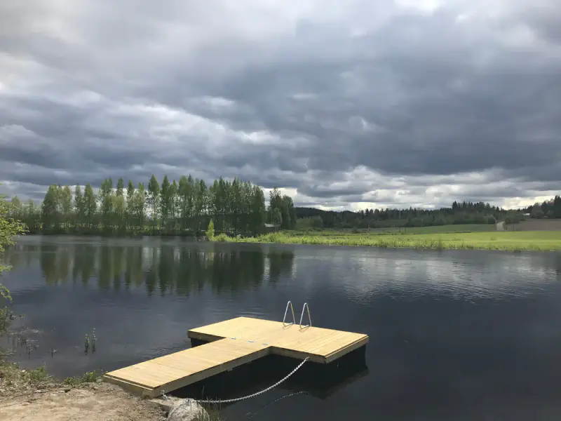 Hôtel de campagne avec restaurant et théâtre d'été au bord de la Suojoki — 2