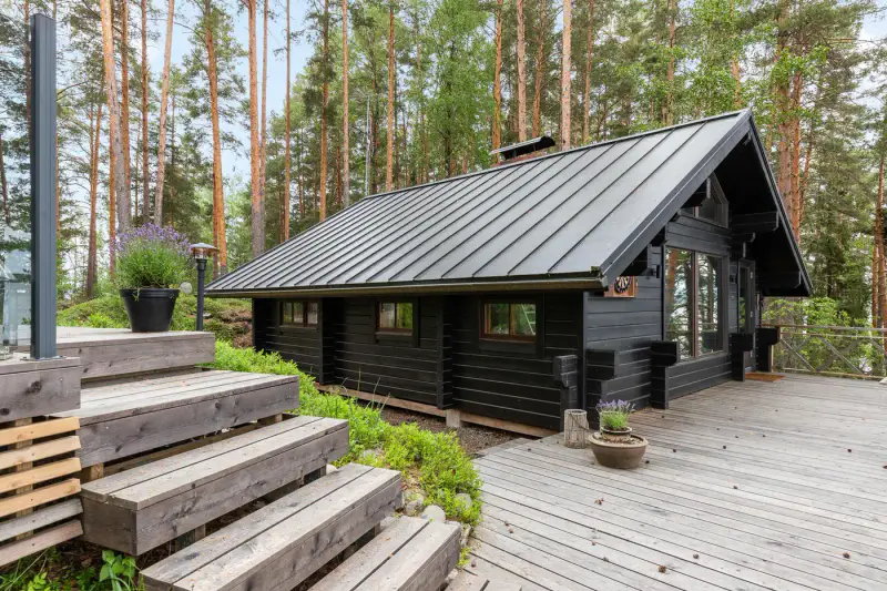 Honkarakenne ~50 m² (1987) + sauna de rive + pavillon vitré, vue Asikkalanselkä, 2 330 m² — Pulkkilanharju / Asikkala — 6