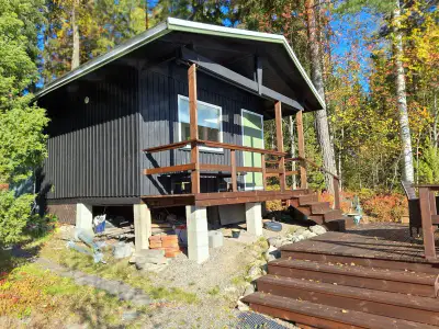 Terrain de vacances 3 780 m² avec plage de sable au sud et ~88 m de rive privée sur le Ruotsalainen, petit sauna — Kalkkinen, Asikkala — 1