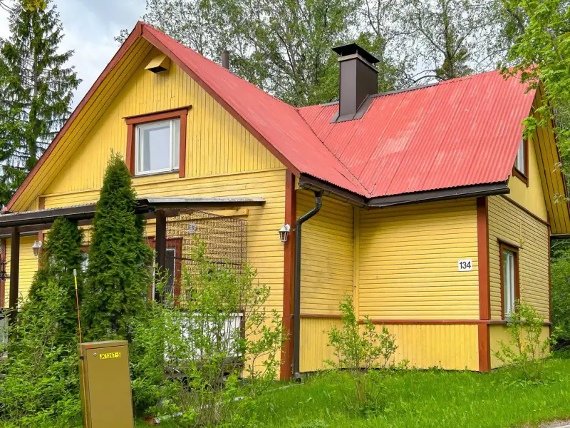 Maison 1940 (80 m², 4 pièces) avec rive privée exposée sud sur l’Enonvesi, sauna en annexe — Enonkoski — 3