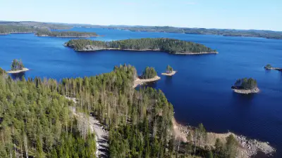 Deux emplacements RA au bord du Saimaa (Enonkoski) — 1