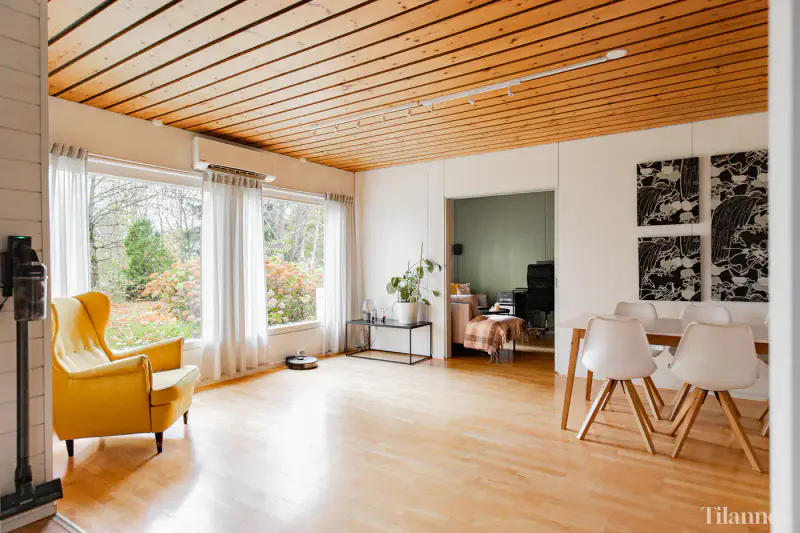 Maison 1969 entièrement rénovée (145,5 m², 4 chambres) sur terrain de 2 700 m² avec rive privée sur l’Eurajoki — Sorkkinen, Eura — 12