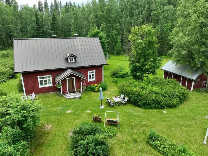 Maison 1930 ~100 m² + 2 saunas, ~11,4 ha forêt, rive Kynsivesi ~30 m — Mäyrämäki — 4