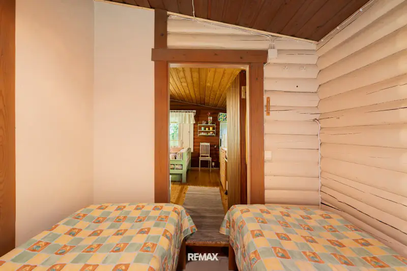 Chalet à Hartola  rive privée  3 960 m² — 132 000 € — 10