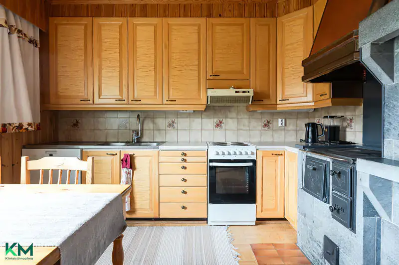 Maison ~118 m² (1985) géothermie + sauna de rive en rondins, 4 445 m² et 220 m de rive sur la Tainionvirta — Hartola — 12