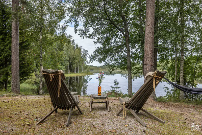 Petit mökki ~24,5 m² (1981) + sauna, 2 940 m² sur l’Onkilammi — Vuohiniemi / Hattula — 17