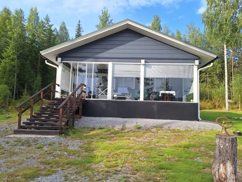 Hirsimökki ~64 m² (2020) + rantasauna, 3 900 m², Petruma — Heinävesi — 3
