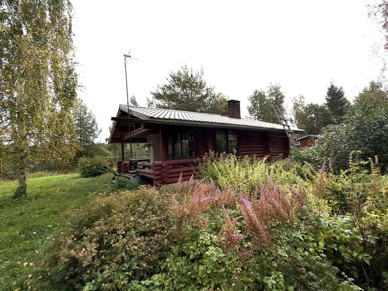 Mökki rondins ~31 m² (1993) + sauna séparée, 1,26 ha péninsule, Saimaa / Pieni Kolovesi — Pyylinsaari / Heinävesi — 3