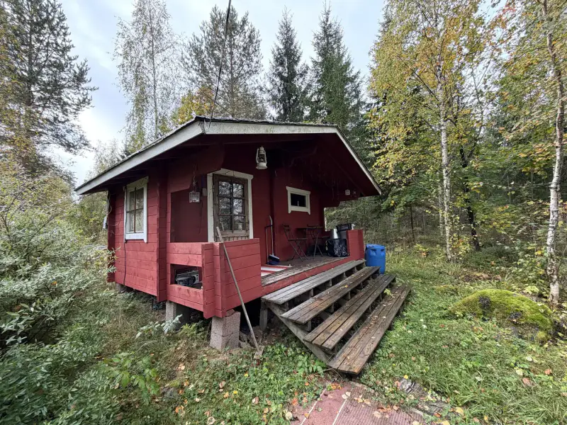 Mökki rondins ~31 m² (1993) + sauna séparée, 1,26 ha péninsule, Saimaa / Pieni Kolovesi — Pyylinsaari / Heinävesi — 12