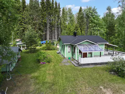 Mökki ~60 m² (1995) + rantasauna, aitta, grillitupa, 8 790 m², Puula — Tuukkala / Hirvensalmi — 1