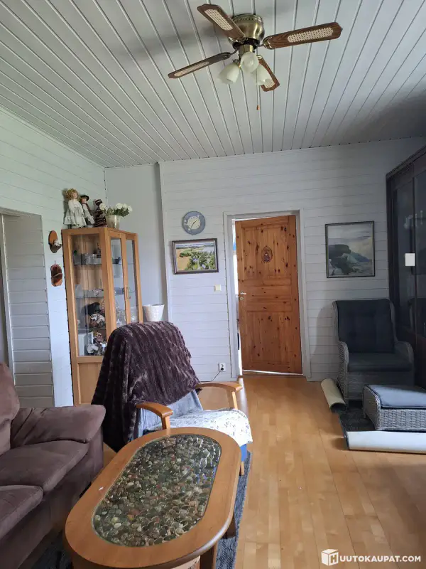 Ferme Ylöstalo, rive Vesijärvi — enchère Ulosotto, Hollola — 7