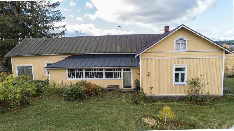Maison 175 m² (1989) + ancienne ferme 1929, 4,47 ha et 57 m de rive sur le Kyrösjärvi — Tevaniemi / Ikaalinen — 13