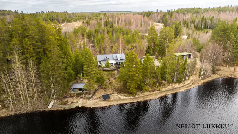 Hirsimökki 2016/2021, 66 m² + rantasauna, ~1,9 ha Mekrijärvi — Ilomantsi — 2