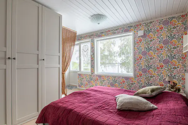 Maison rénovée ~155 m², géothermie et fibre, rive de sable sur l’Immalanjärvi, services à pied — Imatra — 18