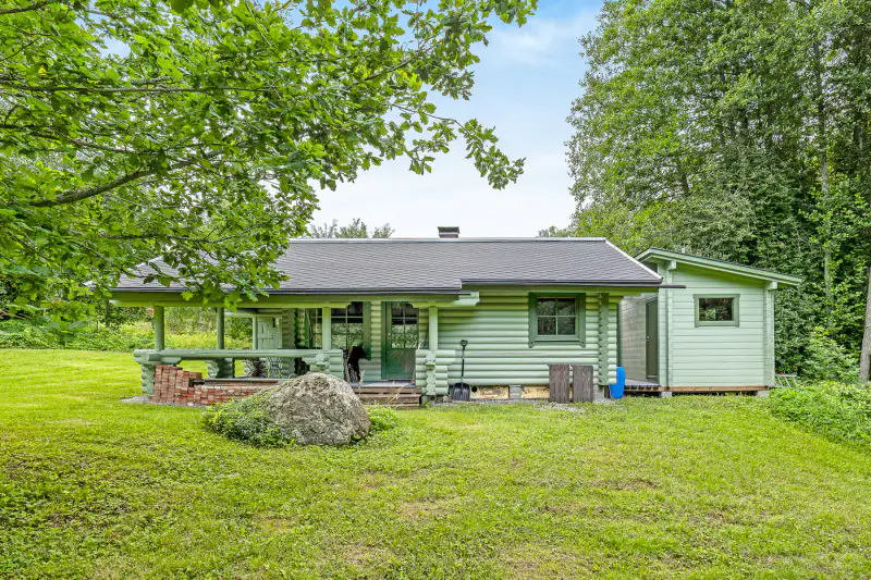 Hirsimökki ~42 m² (1990) + sauna, 4 800 m², Inkoonjoki — Nötterdalen / Inkoo — 10