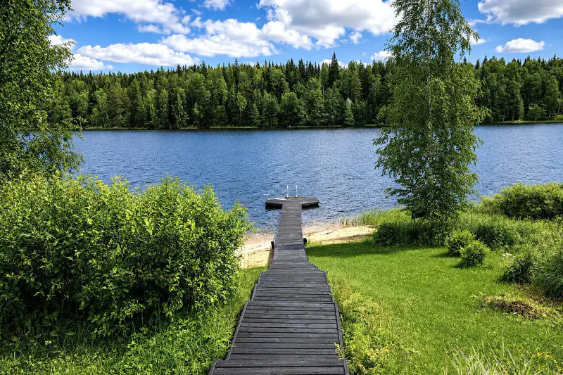 Maison de vacances agrandie de 113 m² avec espace spa + sauna de rive rénové, 131 m de rive privée et 1,33 ha sur le Syväjärvi — Pihlaisto / Jämsä — 3