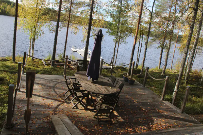 Mökki rondins + rantasauna, 4 900 m², Loitimo / Karhunlahti — Oskola / Joensuu — 18