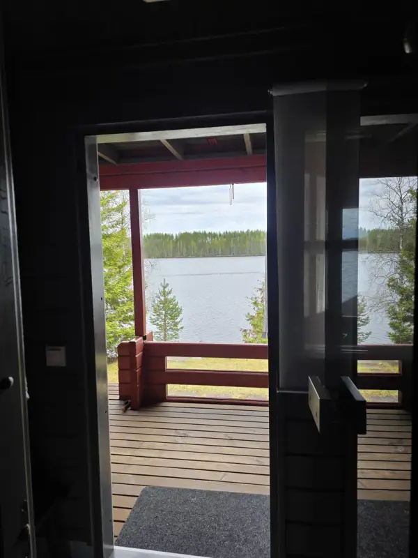 Mökki ~34 m² (1993) + sauna, 4 020 m², 50 m de plage privée sur l’Eimisjärvi — Kokinvaara / Joensuu — 11
