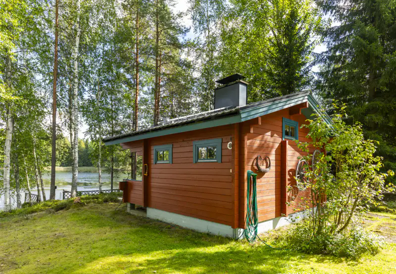 Chalet à Joutsa  rive privée  2 500 m² — 210 000 € — 17