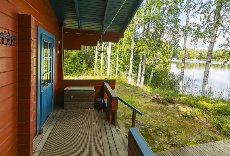 Chalet à Joutsa  rive privée  2 500 m² — 210 000 € — 8