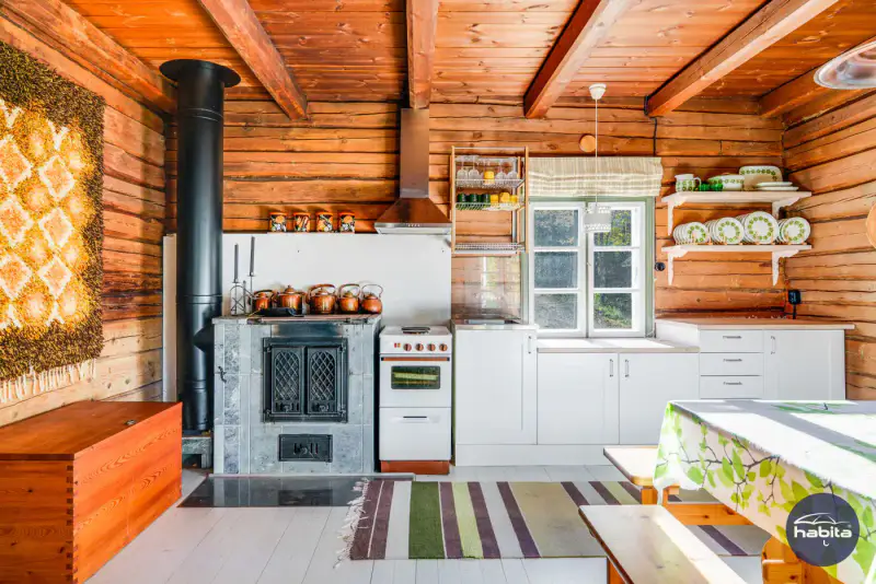 Chalet en rondins de 1947 rénové, 110 m de rive privée sur le Pielinen, 2,09 ha — Paalasmaa, Juuka — 10