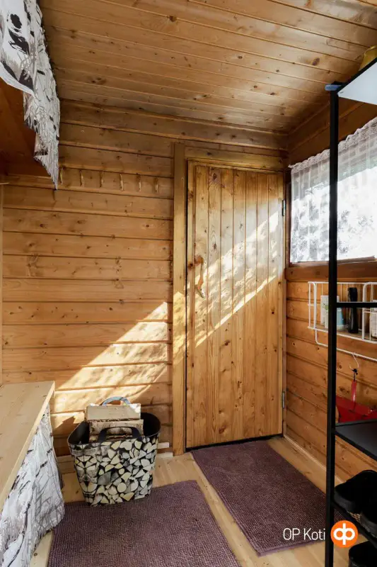 Petit chalet-sauna Tihmasjärvi 19 m² — Juva 69 k€ — 9