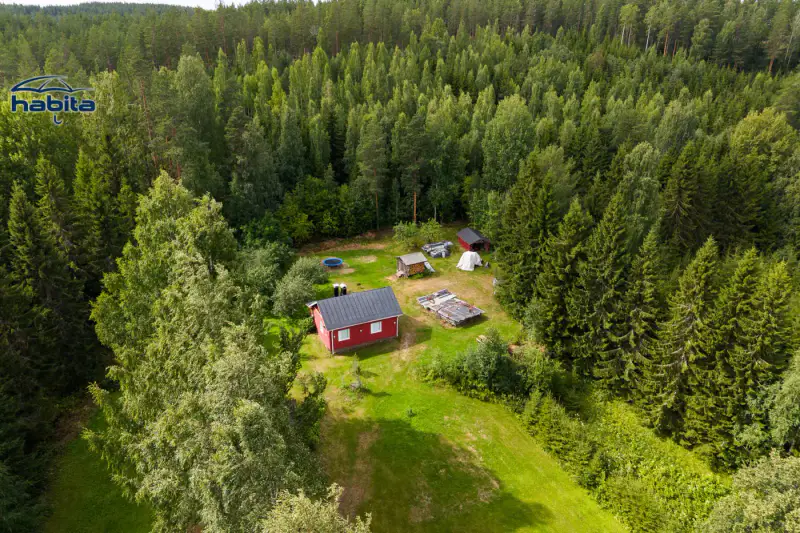 Chalet en rondins ~50 m² (1935) sur île du Päijänne, 12 732 m², 160 m de rive, sauna de rive + savusauna — Siikasaari / Jyväskylä — 3