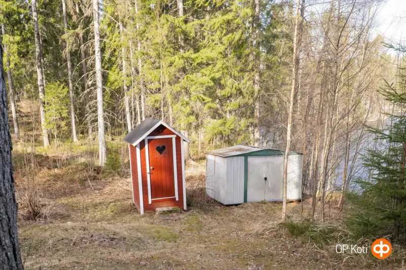 Hirsimökki Honka ~30 m² (1981) + sauna, Tyyppälänjärvi, 2 150 m² — Heinämäki / Jyväskylä — 10