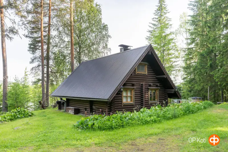 Hirsimökki Honka ~30 m² (1981) + sauna, Tyyppälänjärvi, 2 150 m² — Heinämäki / Jyväskylä — 2