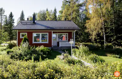 Huvila 2008 géothermie, 63,5 m², rive Oulujärvi, 2 000 m² — Vuolijoki / Kajaani — 1