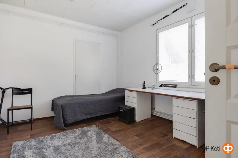 Ensemble ~269 m² (1956, agrandi) 3 logements + géothermie, 9 950 m², rive Kalajoki — Pitkäsenkylä — 16