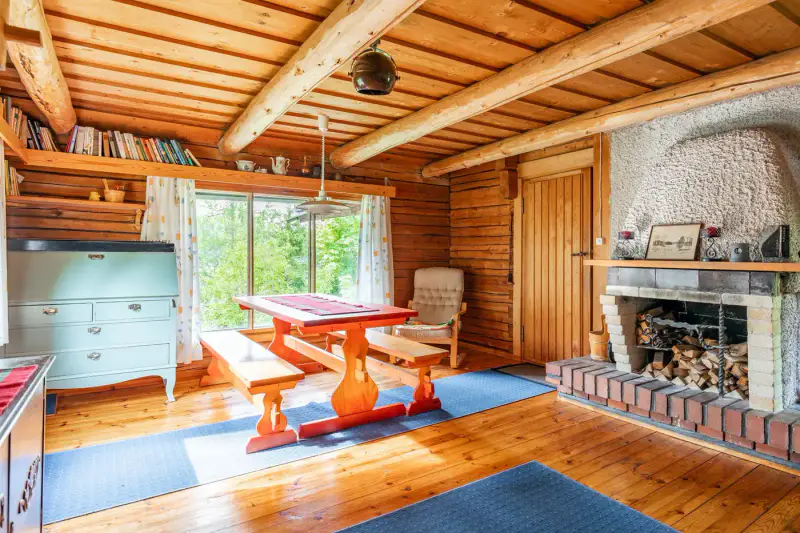 Mökki rondins ~25 m² (1959) + rantasauna + grillikota, 1 990 m², Onkijärvi — Suinula / Kangasala — 12