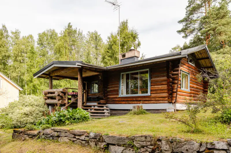 Mökki rondins ~25 m² (1959) + rantasauna + grillikota, 1 990 m², Onkijärvi — Suinula / Kangasala — 4