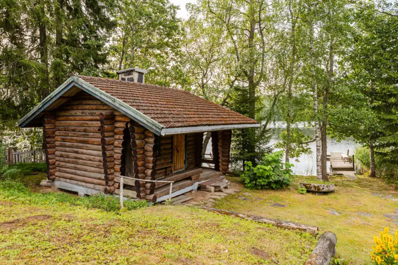 Mökki rondins ~25 m² (1959) + rantasauna + grillikota, 1 990 m², Onkijärvi — Suinula / Kangasala — 18