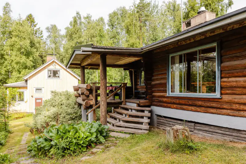 Mökki rondins ~25 m² (1959) + rantasauna + grillikota, 1 990 m², Onkijärvi — Suinula / Kangasala — 3