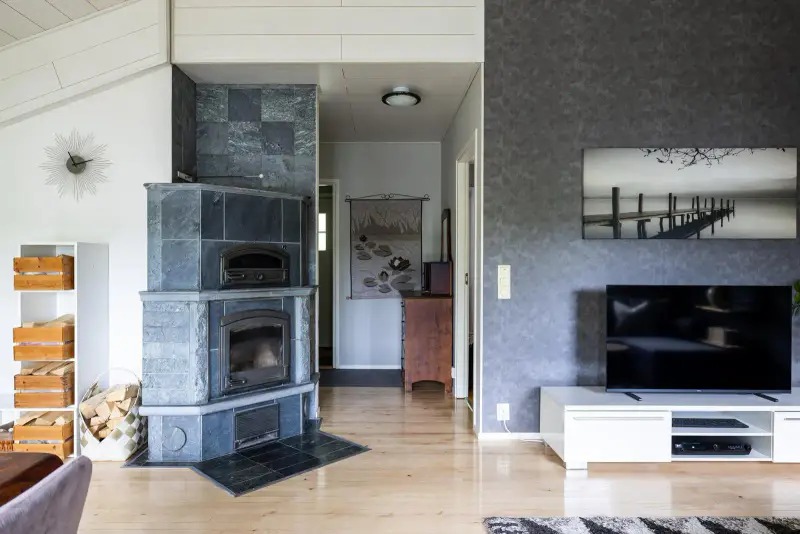 Maison 1998, 99 m², rive privée Suoramanjärvi ~30 m, 3 110 m² — Suomela, Kangasala — 17