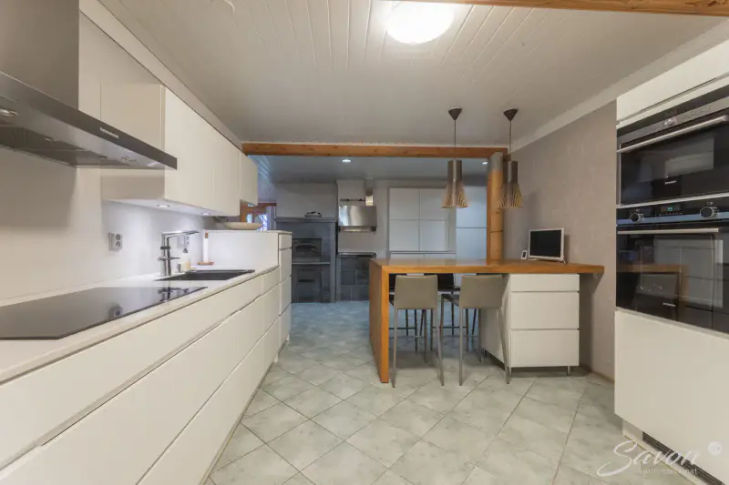 Maison hirsi ~153 m² (1997) + sauna, 4 600 m² (~50 m rive), Saimaa/Haukivesi — Kangaslampi — 6