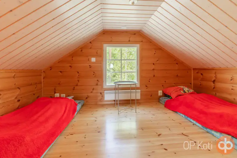 Mökki Kastelli ~34 m² (2006) + sauna, 3,08 ha (~200 m rive), Puula — Nousiala / Kangasniemi — 15