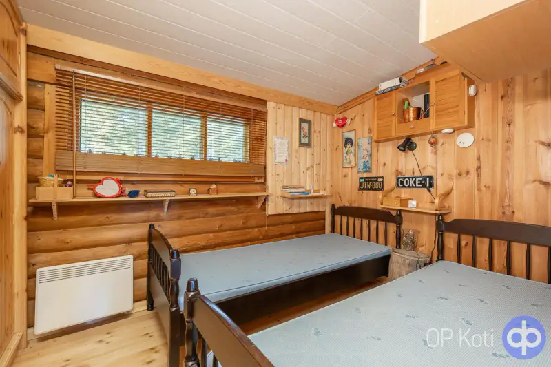Mökki rondins ~59 m² (1975) + sauna, 2 900 m², Kyyvesi — Luusniemi / Kangasniemi — 7