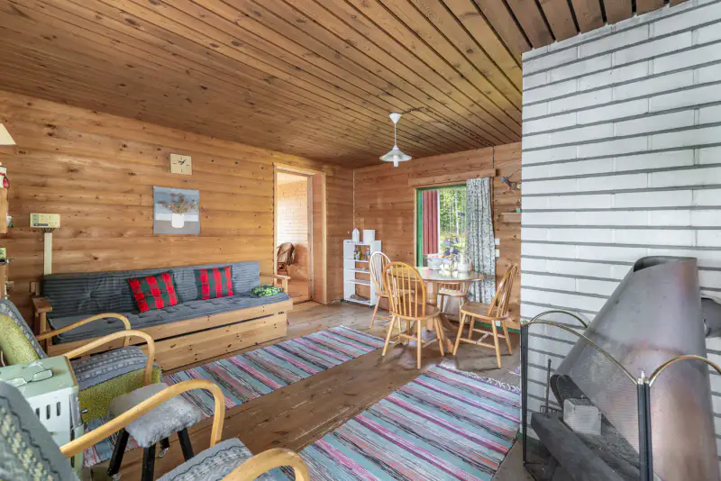 Mökki 1974 (~56 m²) + sauna, 2,46 ha rive Kutemajärvi — Kangasniemi — 4