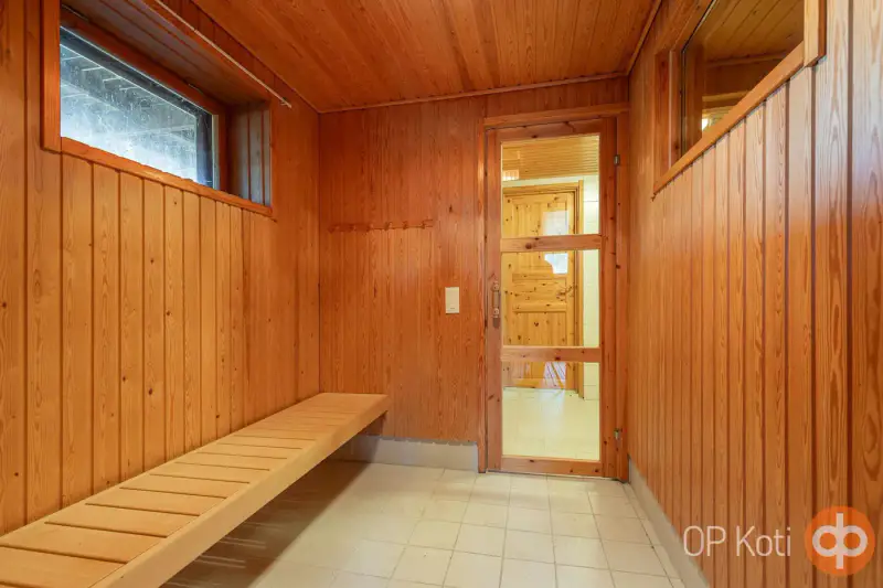 Maison ~200 m² (1977) + rantasauna + 34 ha (~500+ m rive), Synsiö — Synsiälä / Kangasniemi — 17