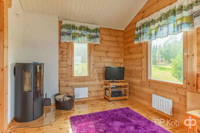 Maison 2014 ~91 m² + sauna, rive Puula (~140 m), 5 090 m² — Istruala / Kangasniemi — 18