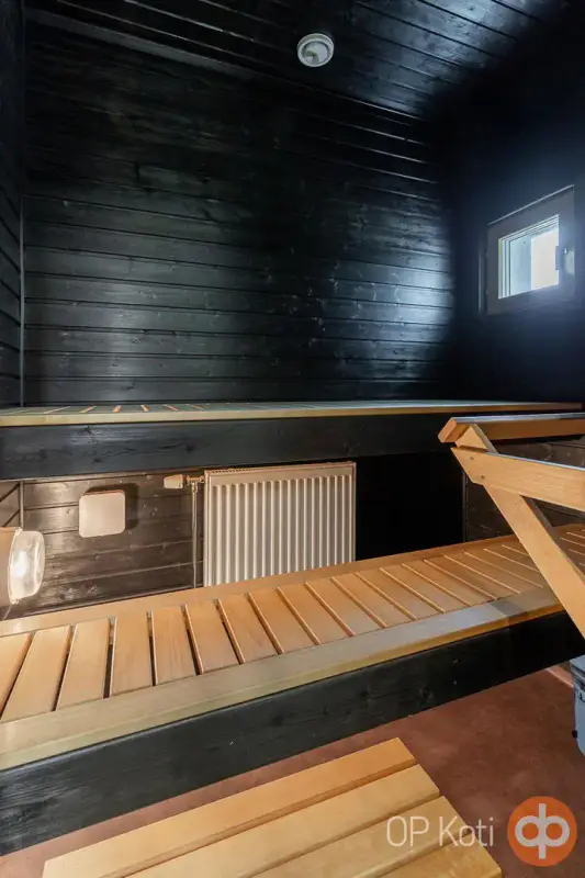 Maison 2014 ~91 m² + sauna, rive Puula (~140 m), 5 090 m² — Istruala / Kangasniemi — 16