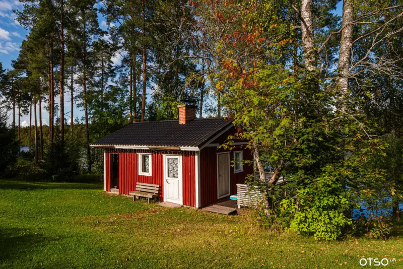 Maison 137,5 m² (1982) 4 chambres + sauna, rive Venesjärvi, 5 650 m² — Kankaanpää — 8