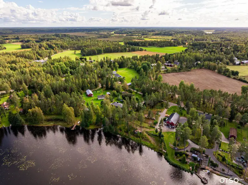 Maison 137,5 m² (1982) 4 chambres + sauna, rive Venesjärvi, 5 650 m² — Kankaanpää — 14