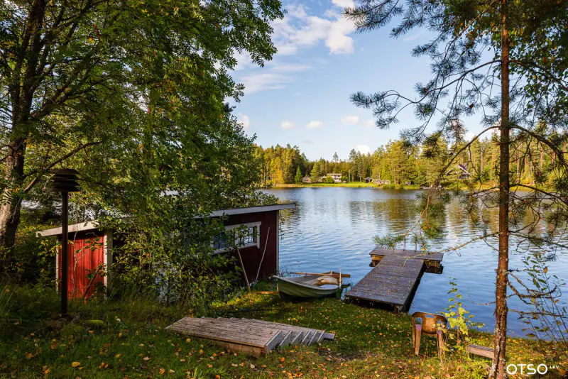 Maison 137,5 m² (1982) 4 chambres + sauna, rive Venesjärvi, 5 650 m² — Kankaanpää — 9