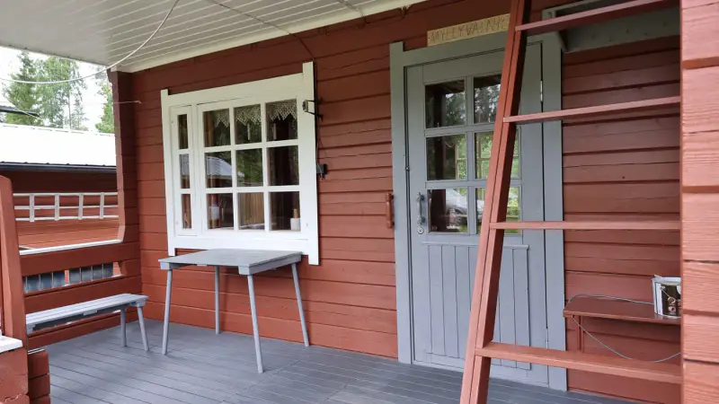 Chalet + maison d’hôtes, ~45 m rive Pääjärven luoma, 5 720 m² — Alahärmä / Kauhava — 2