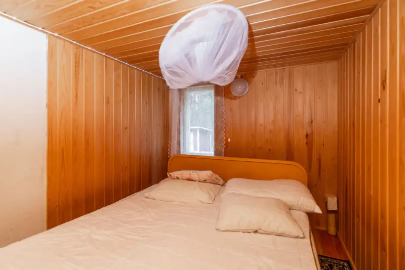 Chalet de rive (65 m², 1964) avec sauna et cheminée, 2 100 m² et ~30 m de rive privée — Kemijärvi — 15